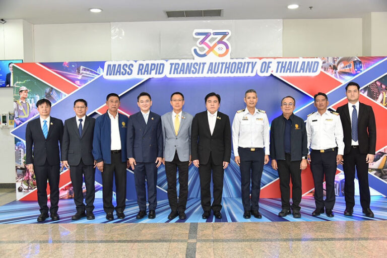 นายสุรพงษ์ ปิยะโชติ รัฐมนตรีช่วยว่าการกระทรวงคมนาคม