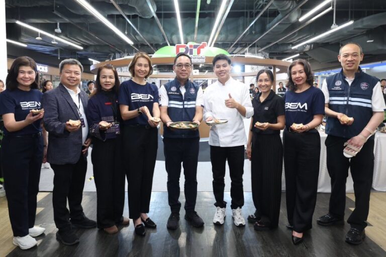 MRT ร่วมกับ DIT จัดงาน “DIT X MRT จำหน่ายผลไม้ทั่วไทยผ่านช่องทาง MRT”